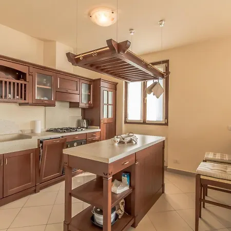 アパート Il Borgo メナッジョ